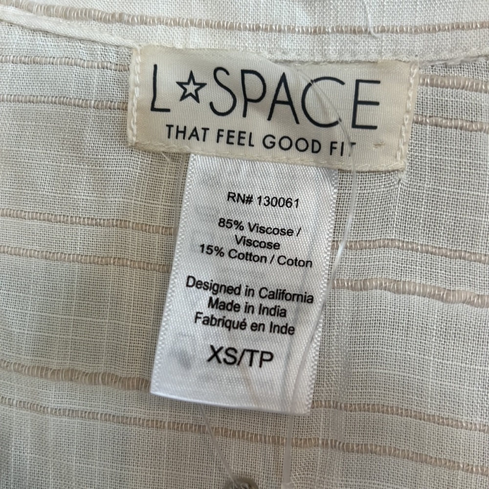 L*space Daydream Tunic in Cream - Picture 8 of 11